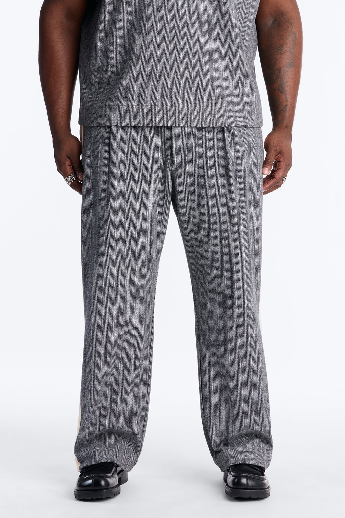 Straight Doheny Pleated Trouser - Grey
