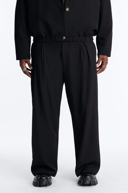 Strikeout Pleated Trouser - Black