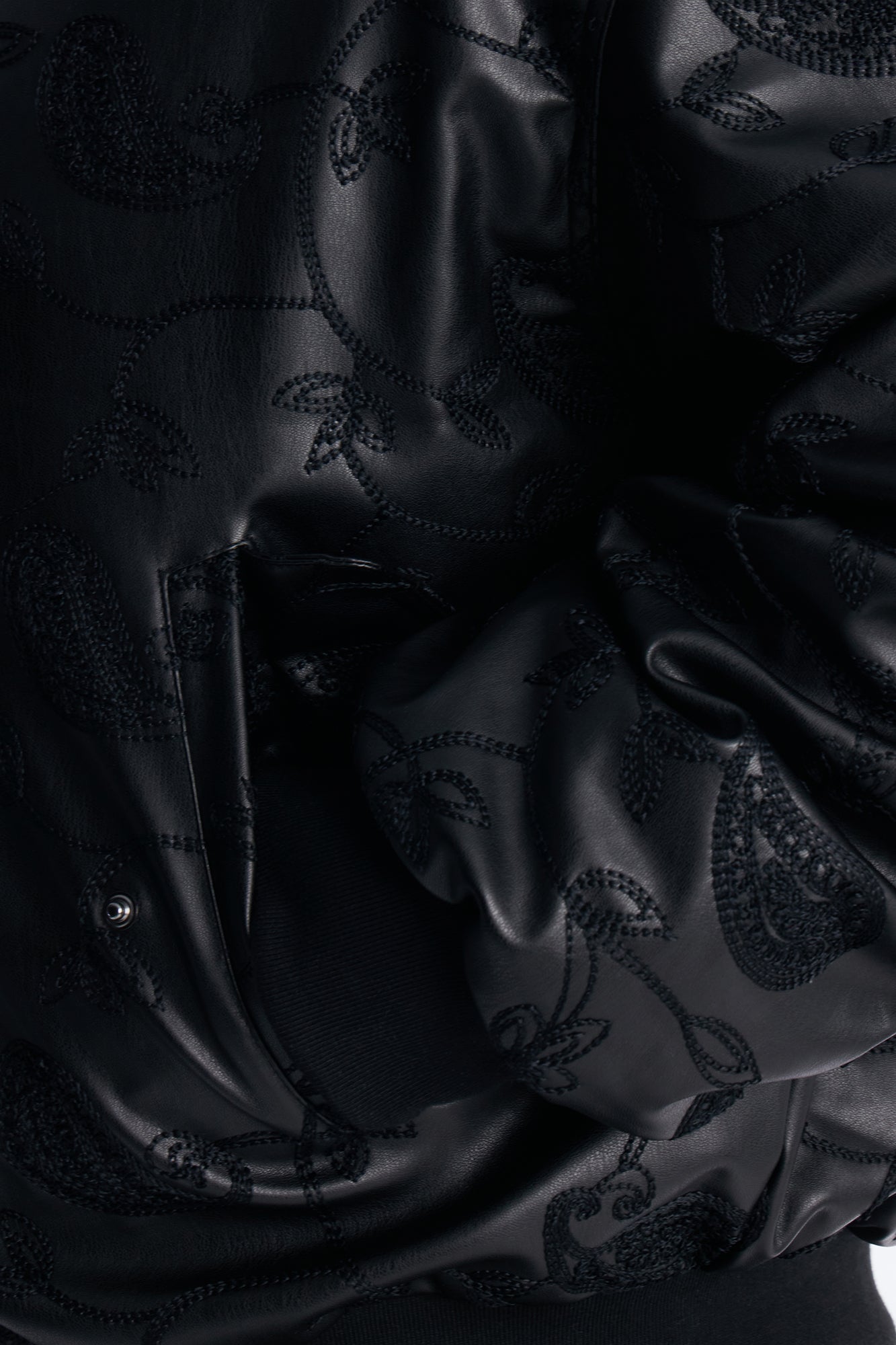 Oversized Faux Leather Paisley Embroidered Bomber Jacket - Black
