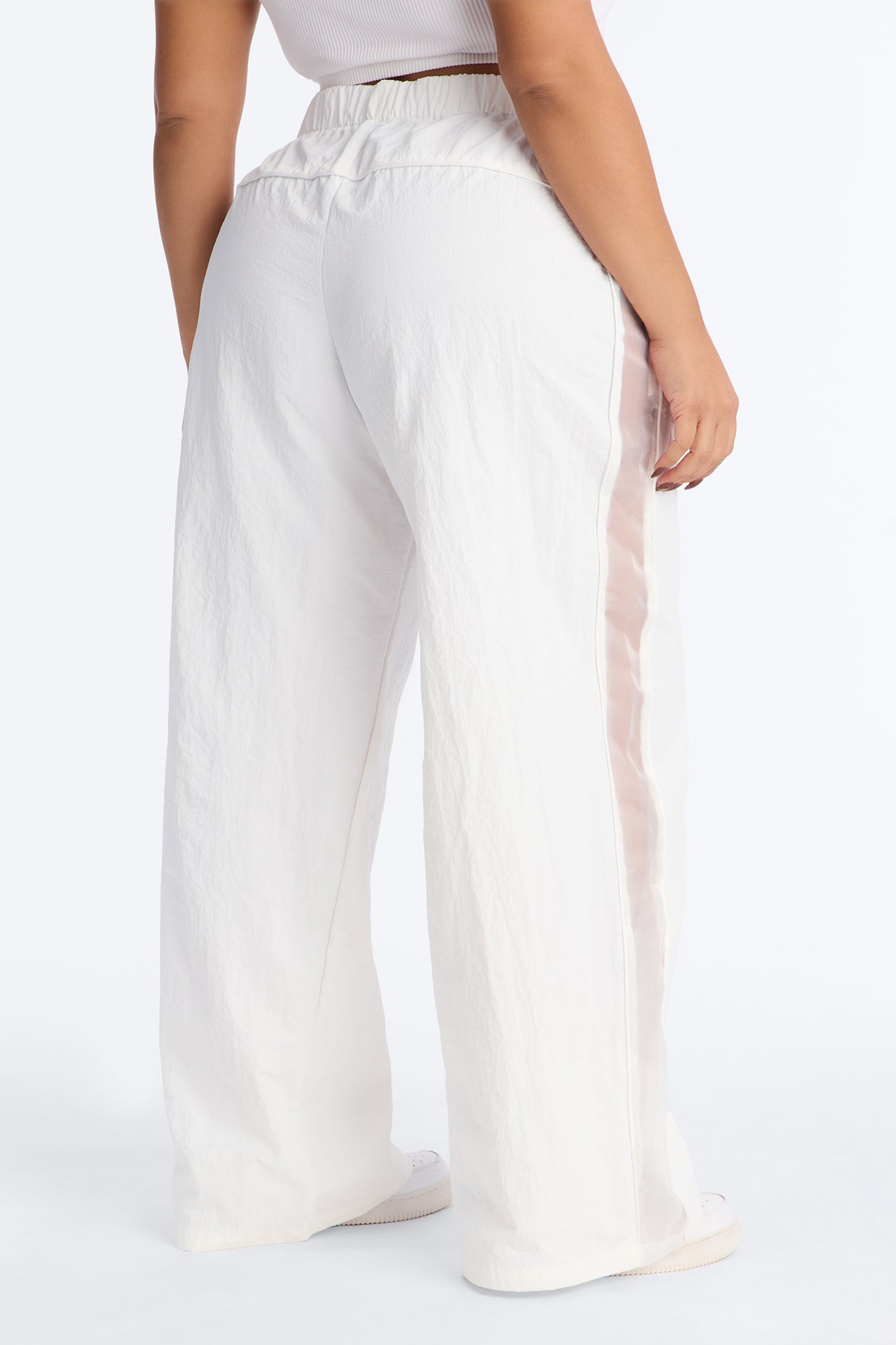 No Days Off Sheer Windbreaker Pant 33″ - White