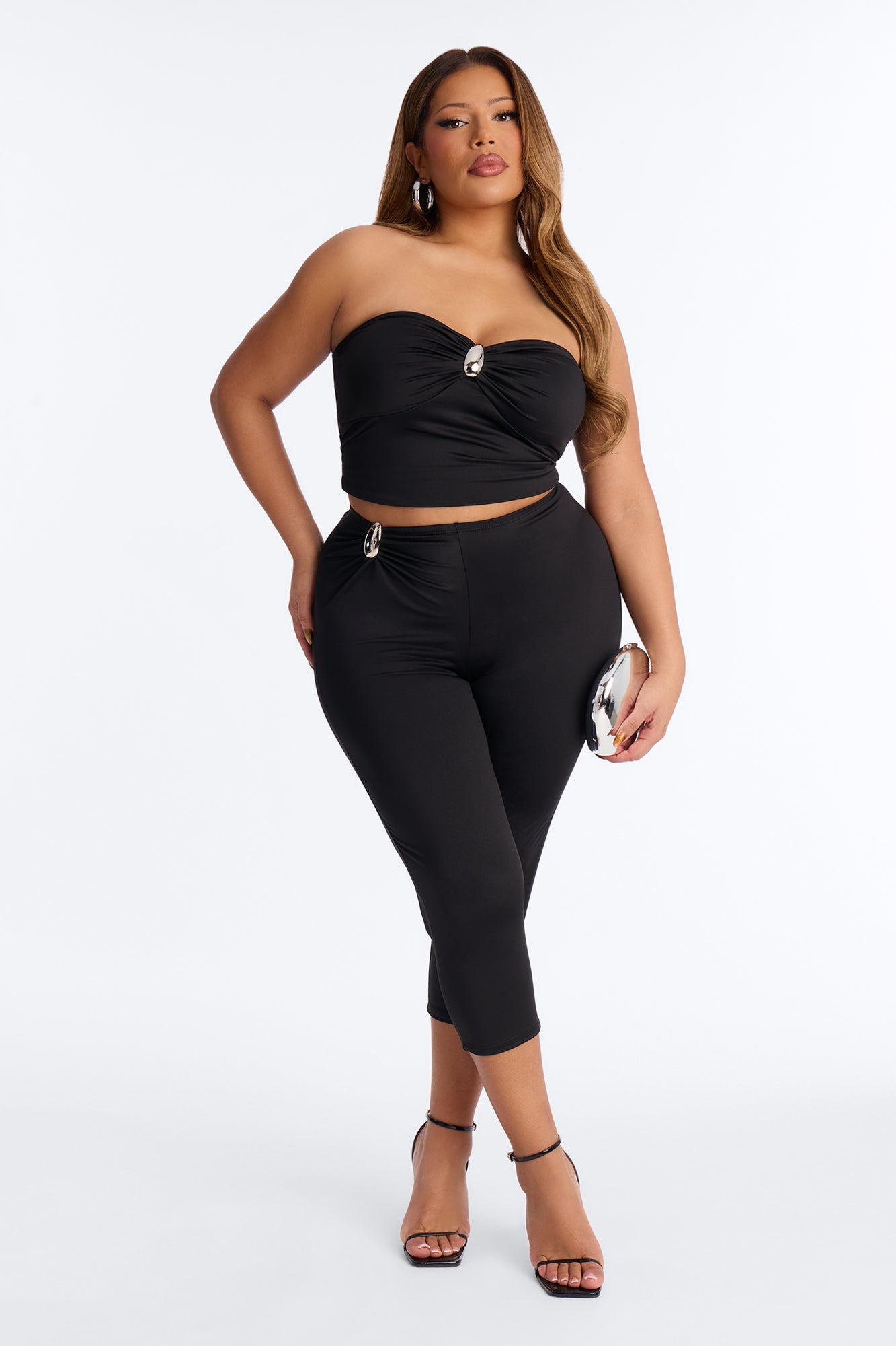 Moxi Hardware Tube Top Capri Set - Black