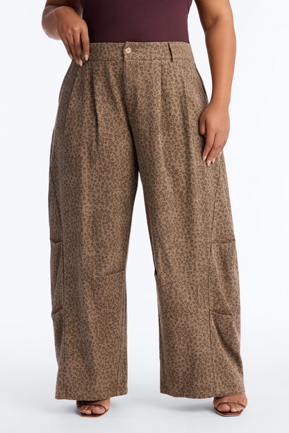 Zoey Low Rise Barrel Leg Leopard Pant - Leopard