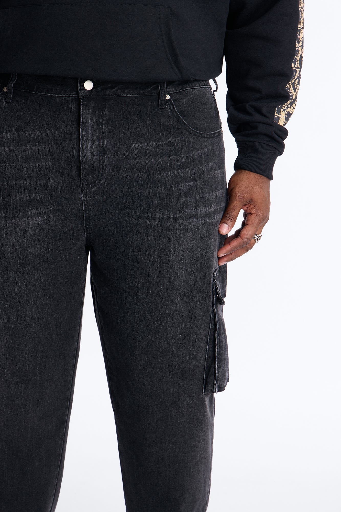 Your Everyday Relaxed Cargo Jean - Black Wash