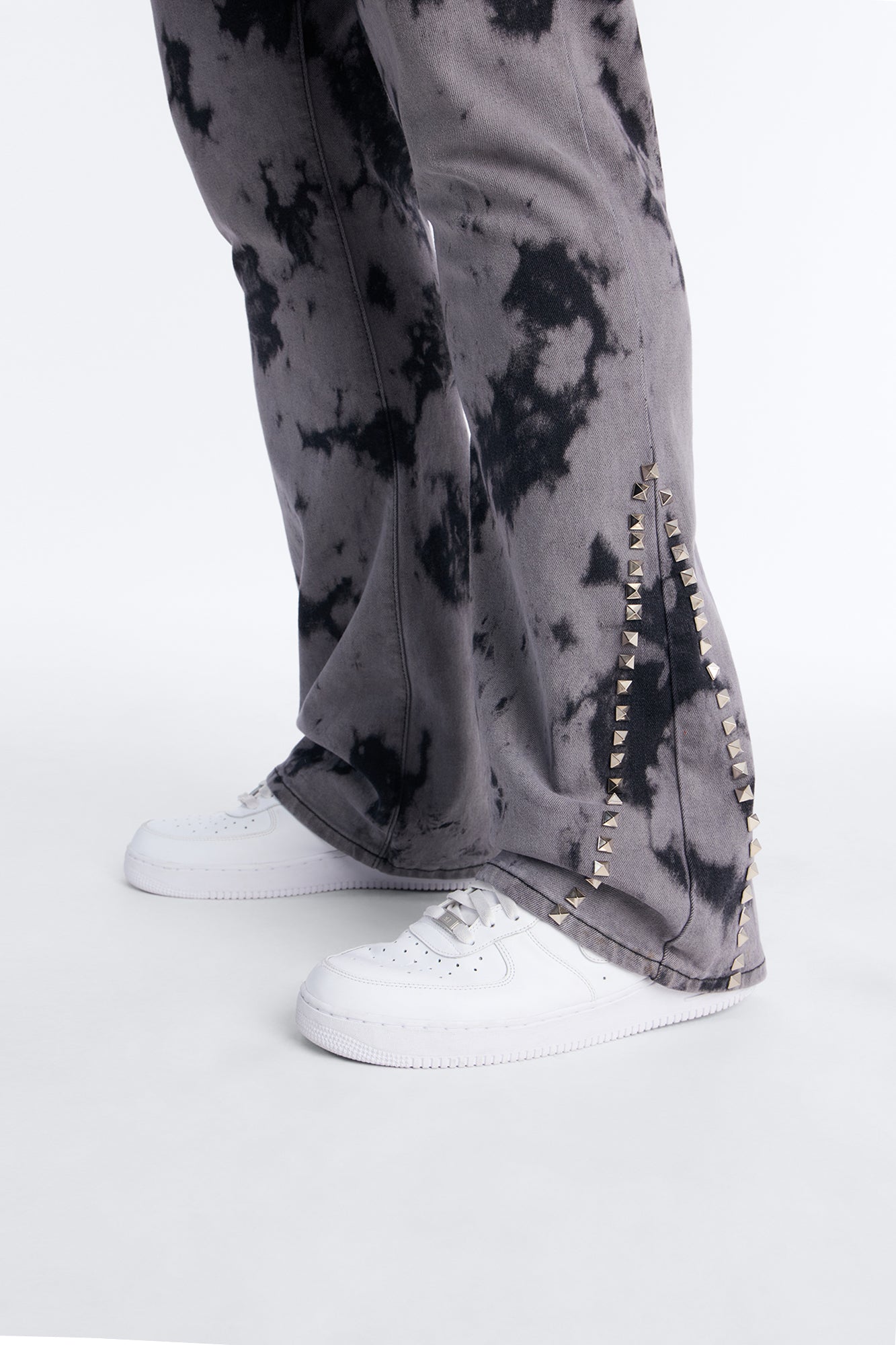 Stacked Skinny Flare Dare Ya Tie Dyed Jean - Grey