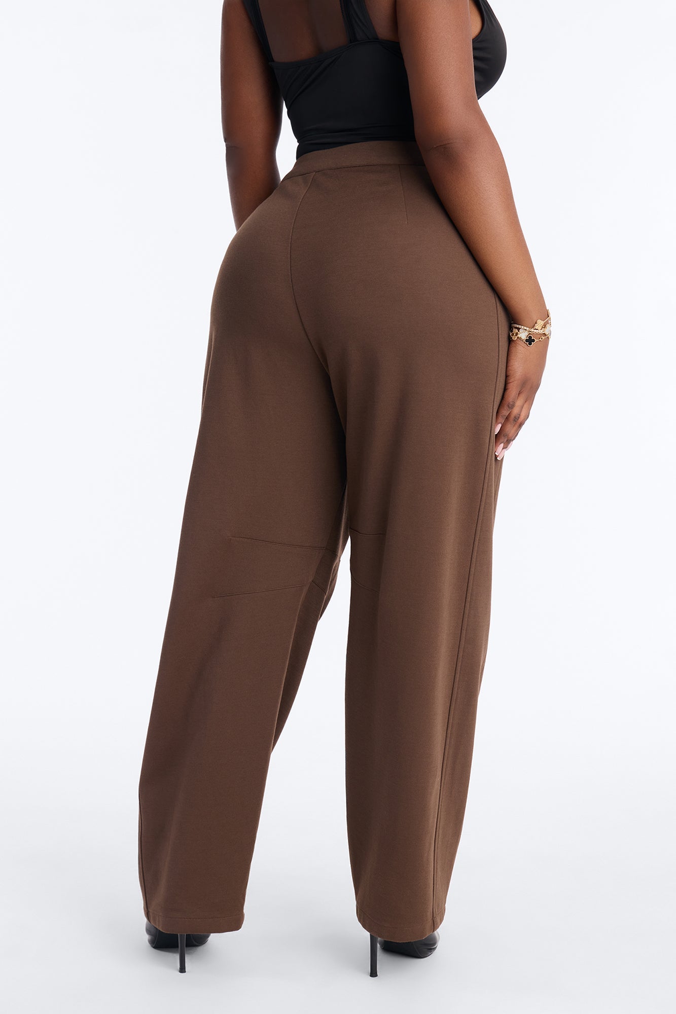 Juni Heavy Knit Jersey Barrel Leg Pant 31″ - Chocolate