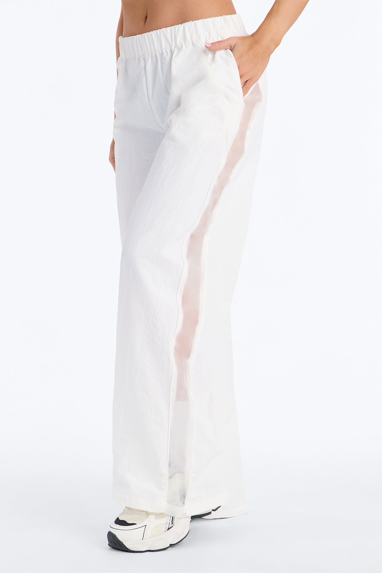 No Days Off Sheer Windbreaker Pant 33″ - White