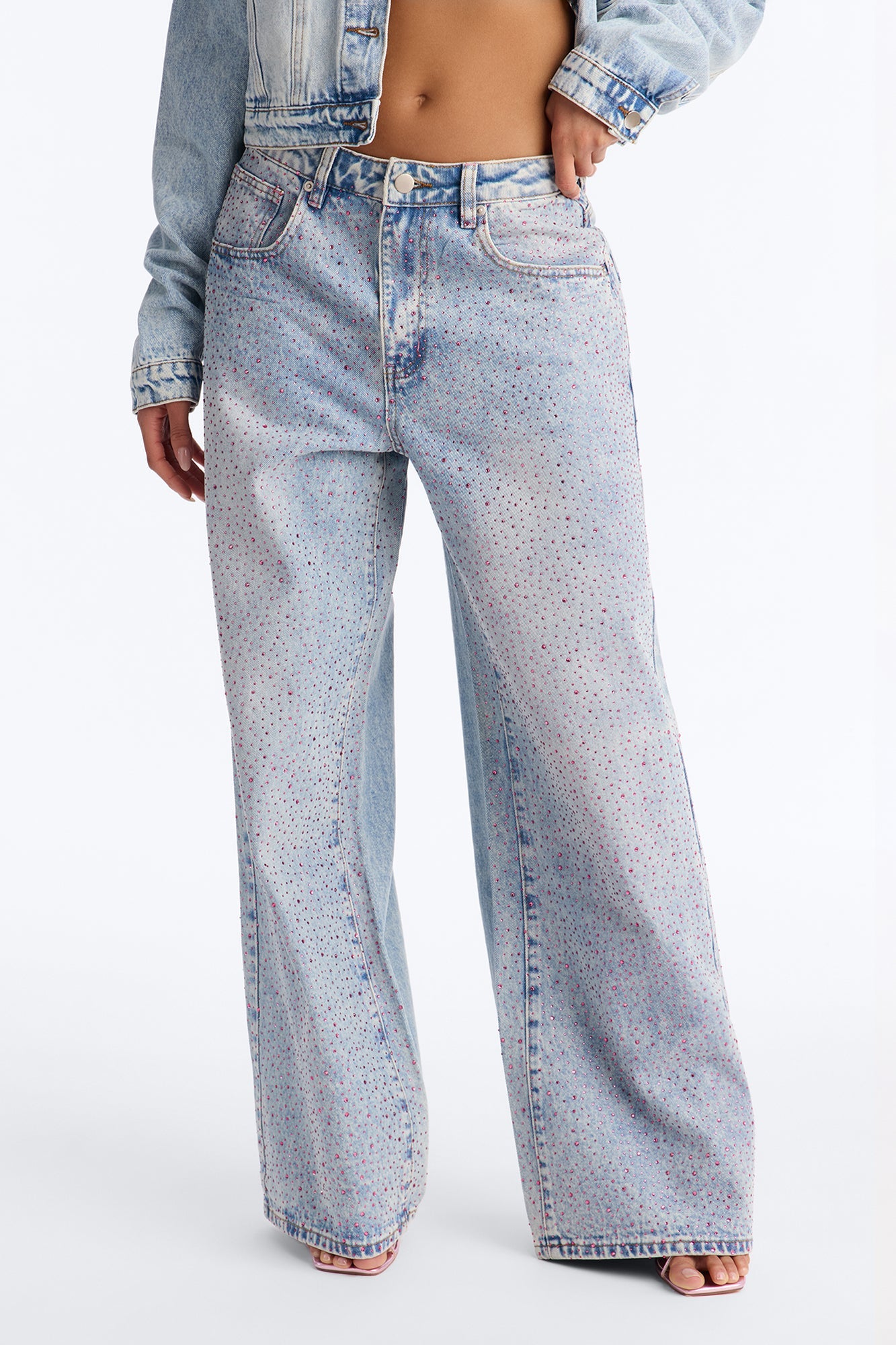 The Heart Wants Rhinestone Jeans - Light Wash