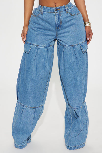 Caro Elastic Waist Wide Leg Jeans - Medium Wash