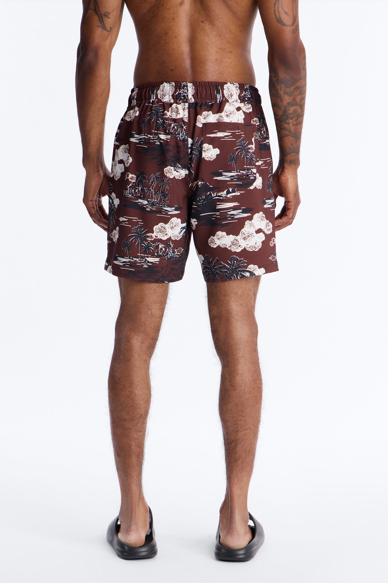 Brushed Tropical Oasis Swim Trunk 7″ - Brown