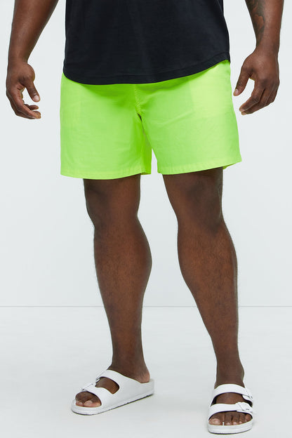 Montez Stretch Swim Trunk 7″ - Neon Yellow