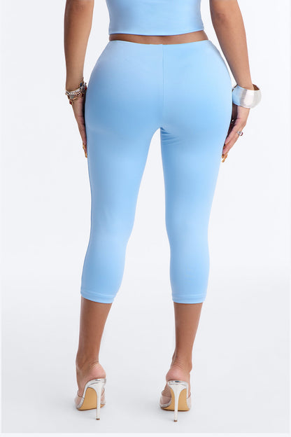 Contour Double Lined Capri Pant - Light Blue