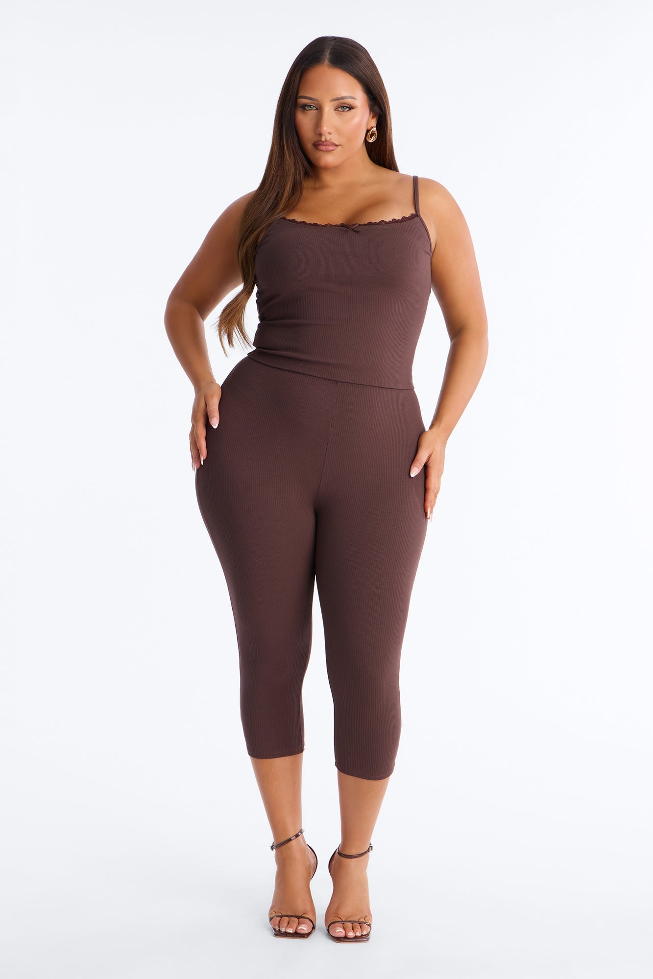 Stirling Snatched Capri Pant Set - Chocolate