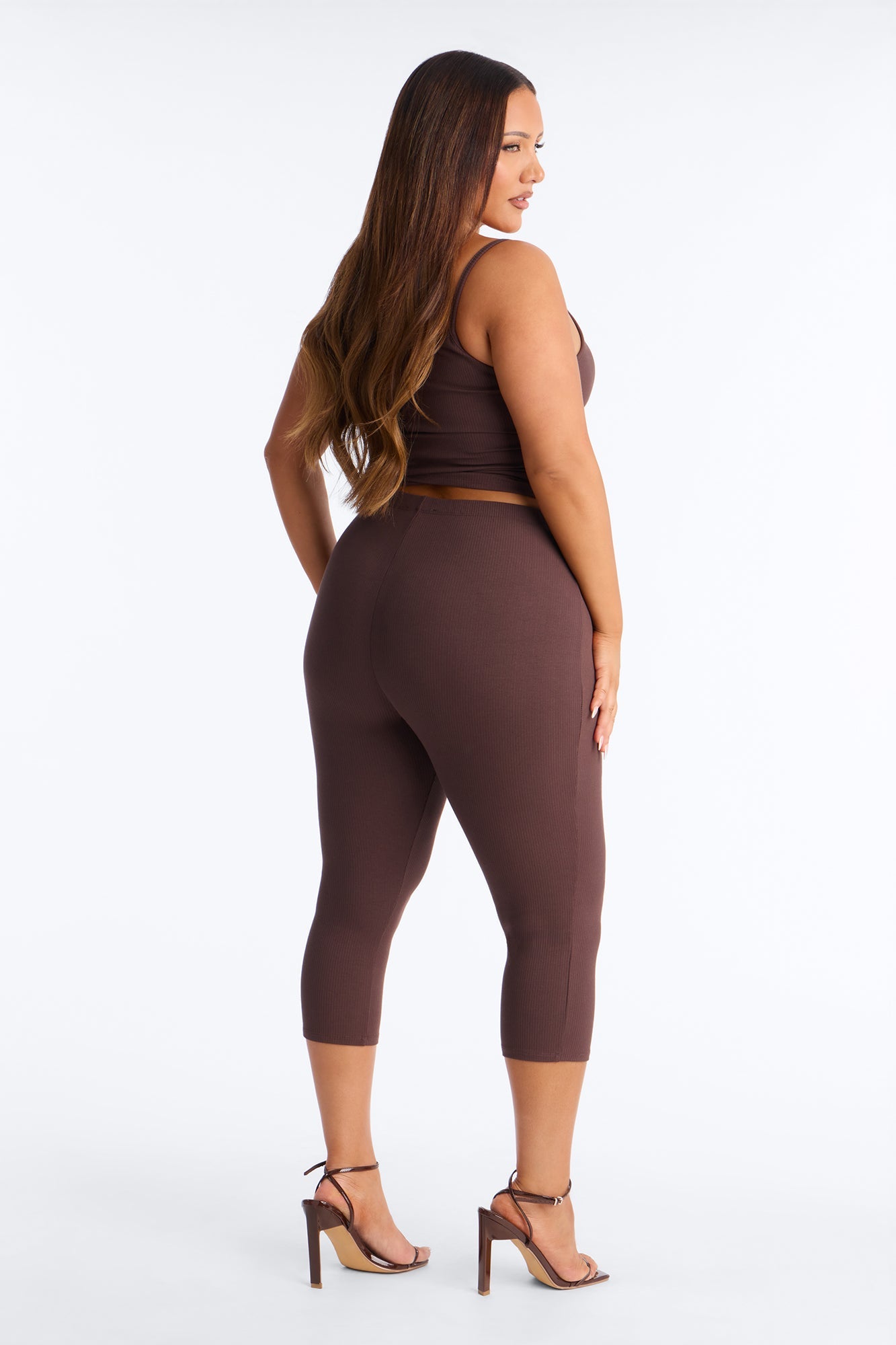 Stirling Snatched Capri Pant Set - Chocolate