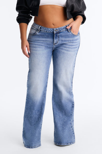Camden Compression Low Rise Flare Jeans - Light Wash