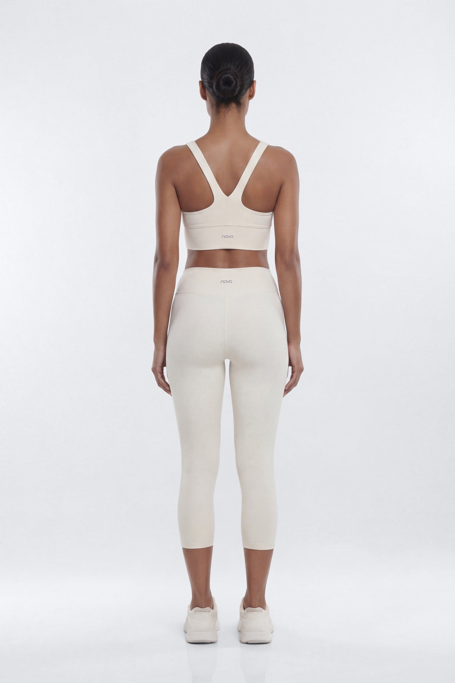 CloudForm™ 18″ Midrise Capri Legging - Beige