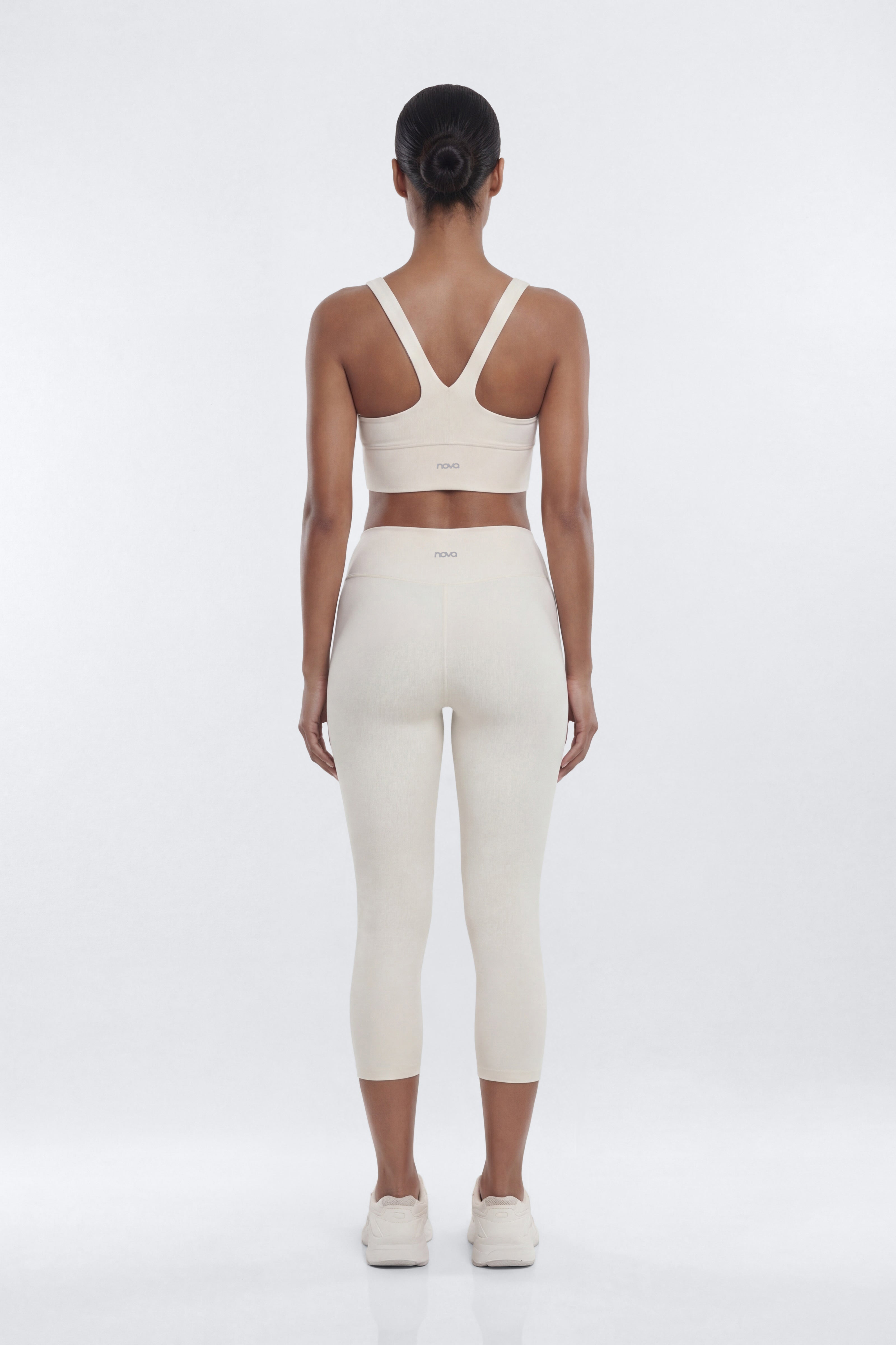 CloudForm™ 18″ Midrise Capri Legging - Beige