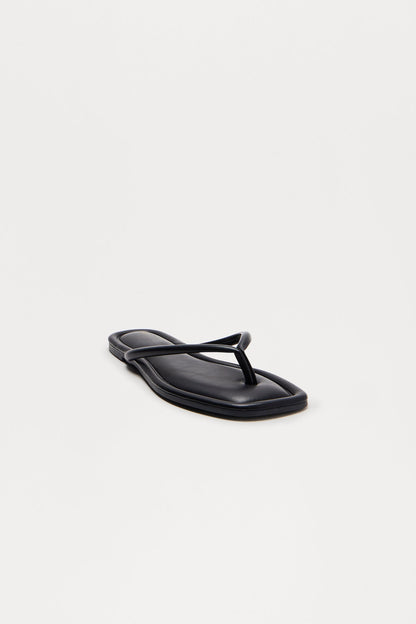 Summers In Maui Flip Flops - Black