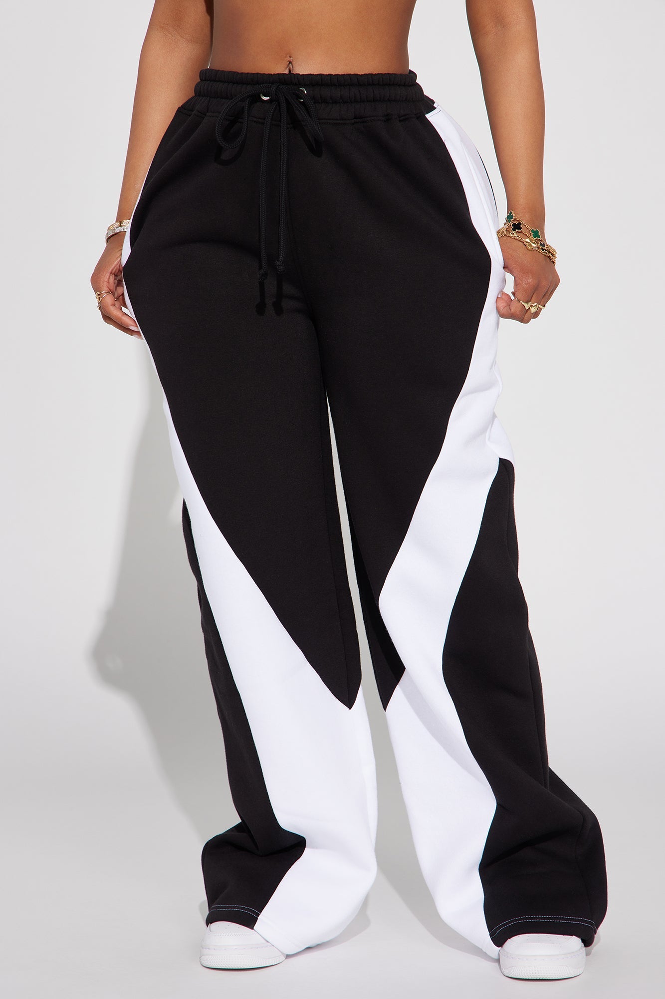 Fast Track Fleece Wide Leg Pant - Black/White
