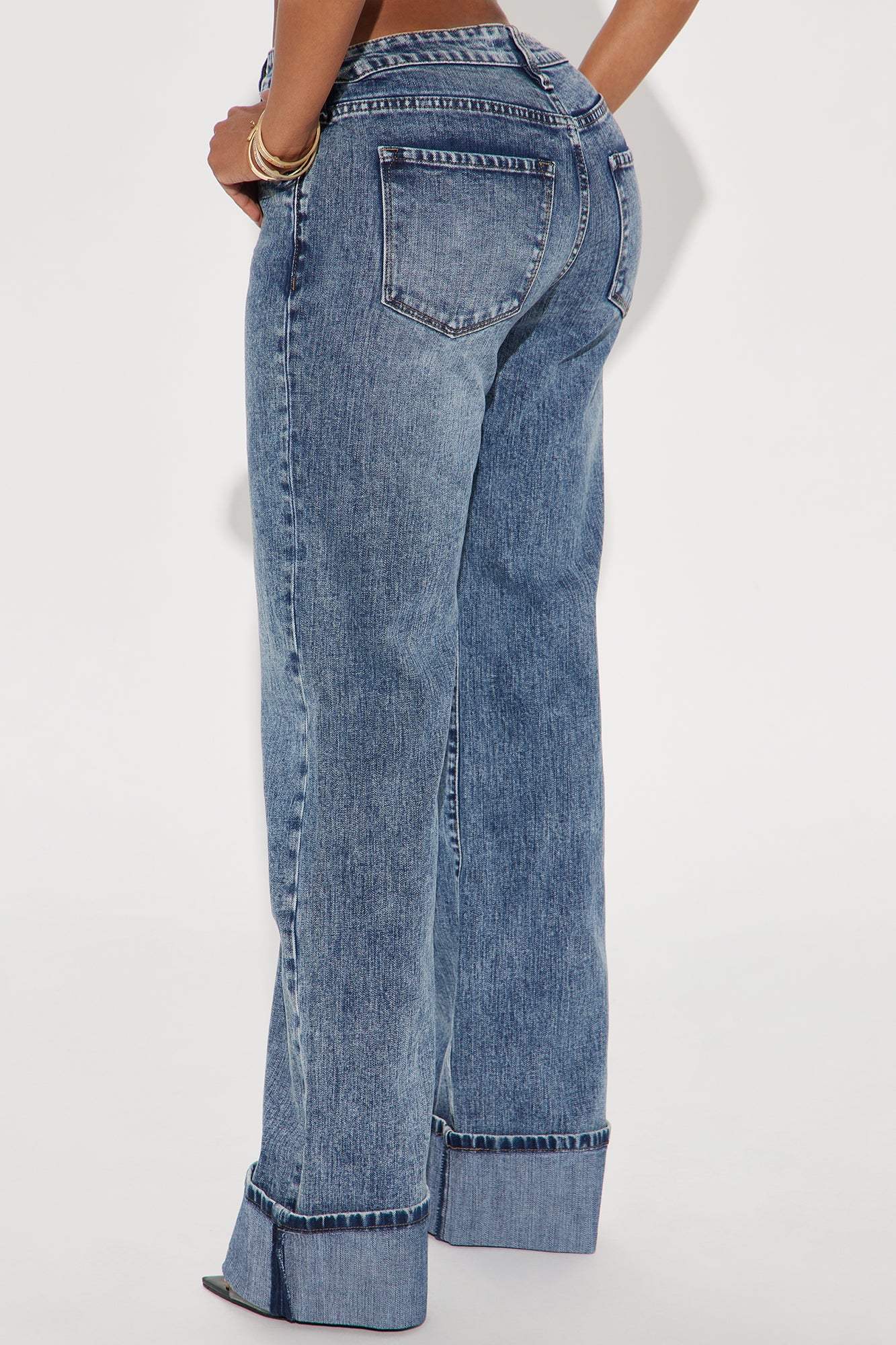 On My Radar Cuffed Straight Leg Jeans - Medium Wash