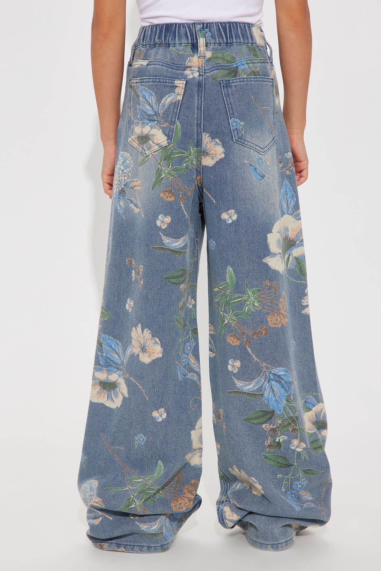 Mini Blooming Love Floral Ripped Wide Leg Jeans - Medium Wash