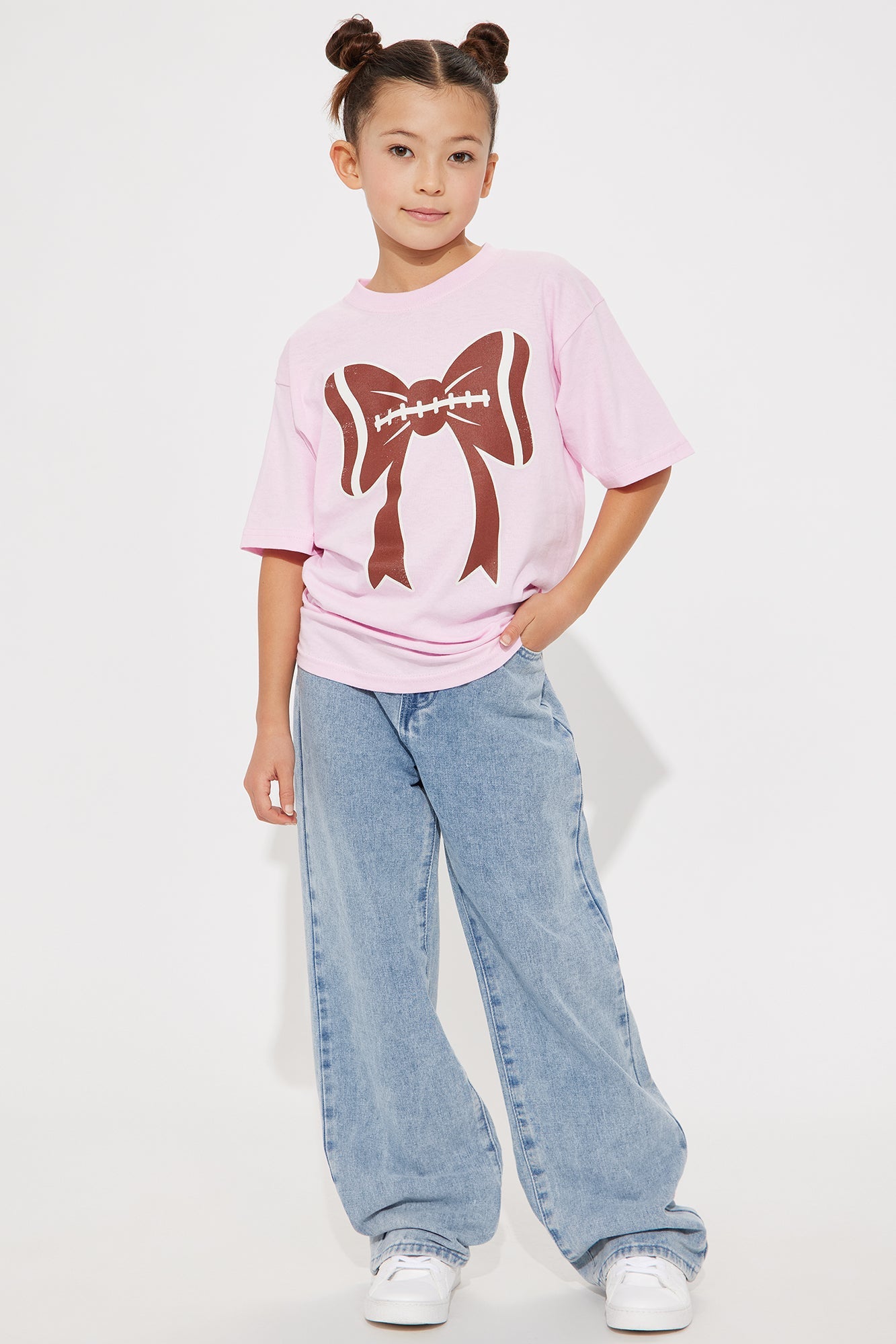 Mini Taking A Bow Embroidered Baggy Jeans - Light Wash