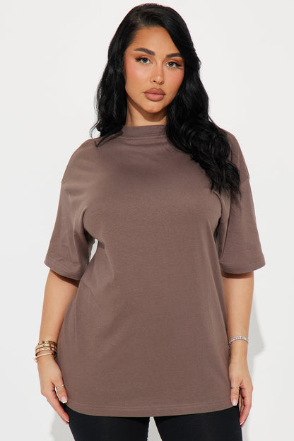 The Oversized Boyfriend Tee - Brown