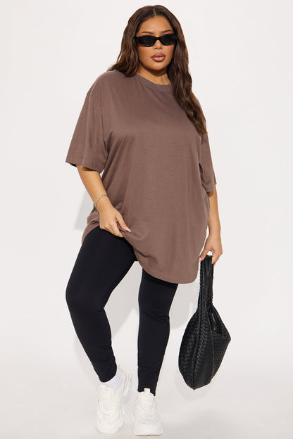 The Oversized Boyfriend Tee - Brown