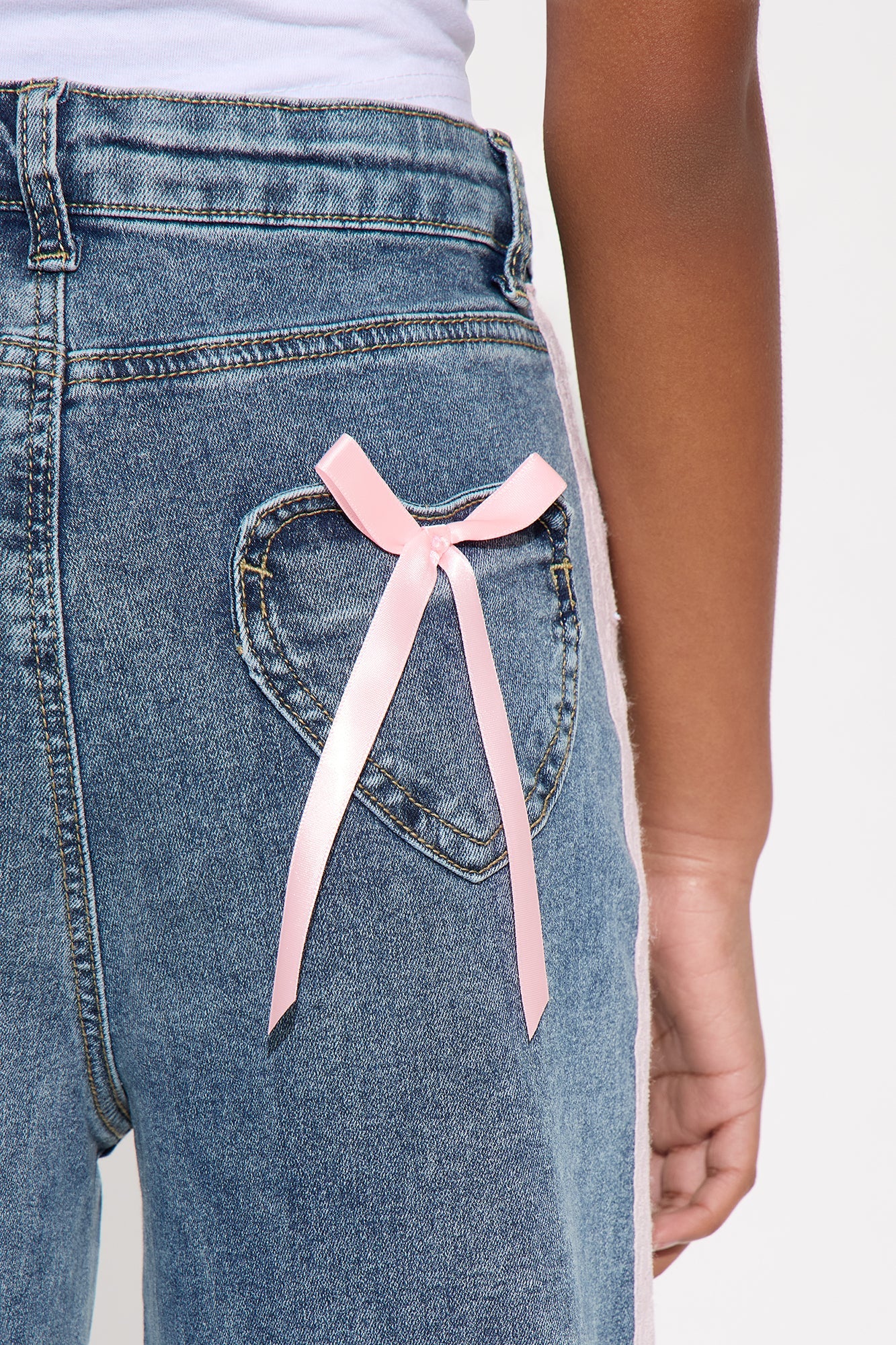 Mini Keep It Sweet Lace Trim Bow Jeans - Medium Wash
