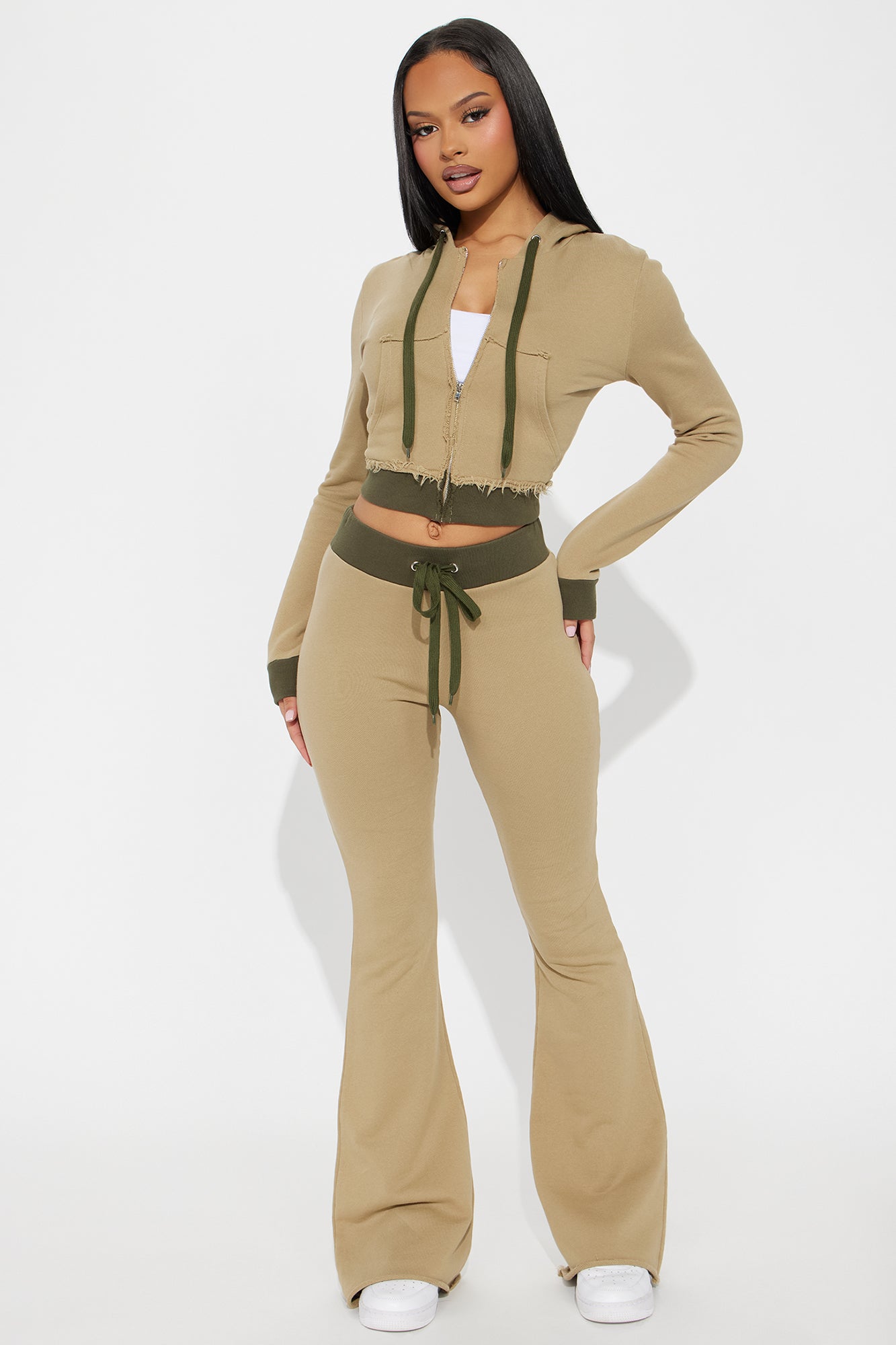 Keeping Up With Me Pant Set - Olive