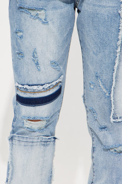 Mini Seam Frey Front Rip Knee Flare Pant - Medium Wash