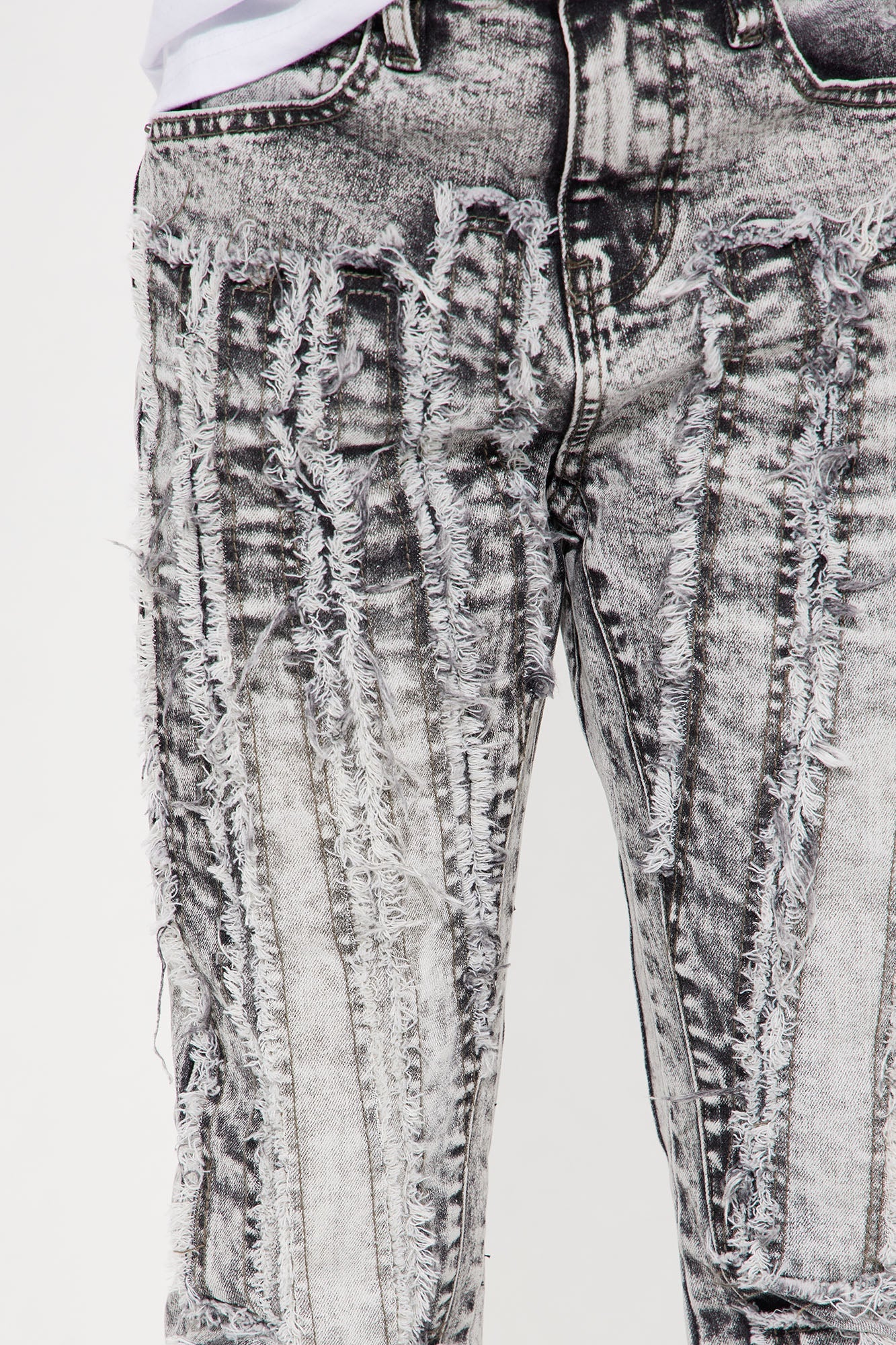 Mini Frayed In Era Flare Jean - Black Wash