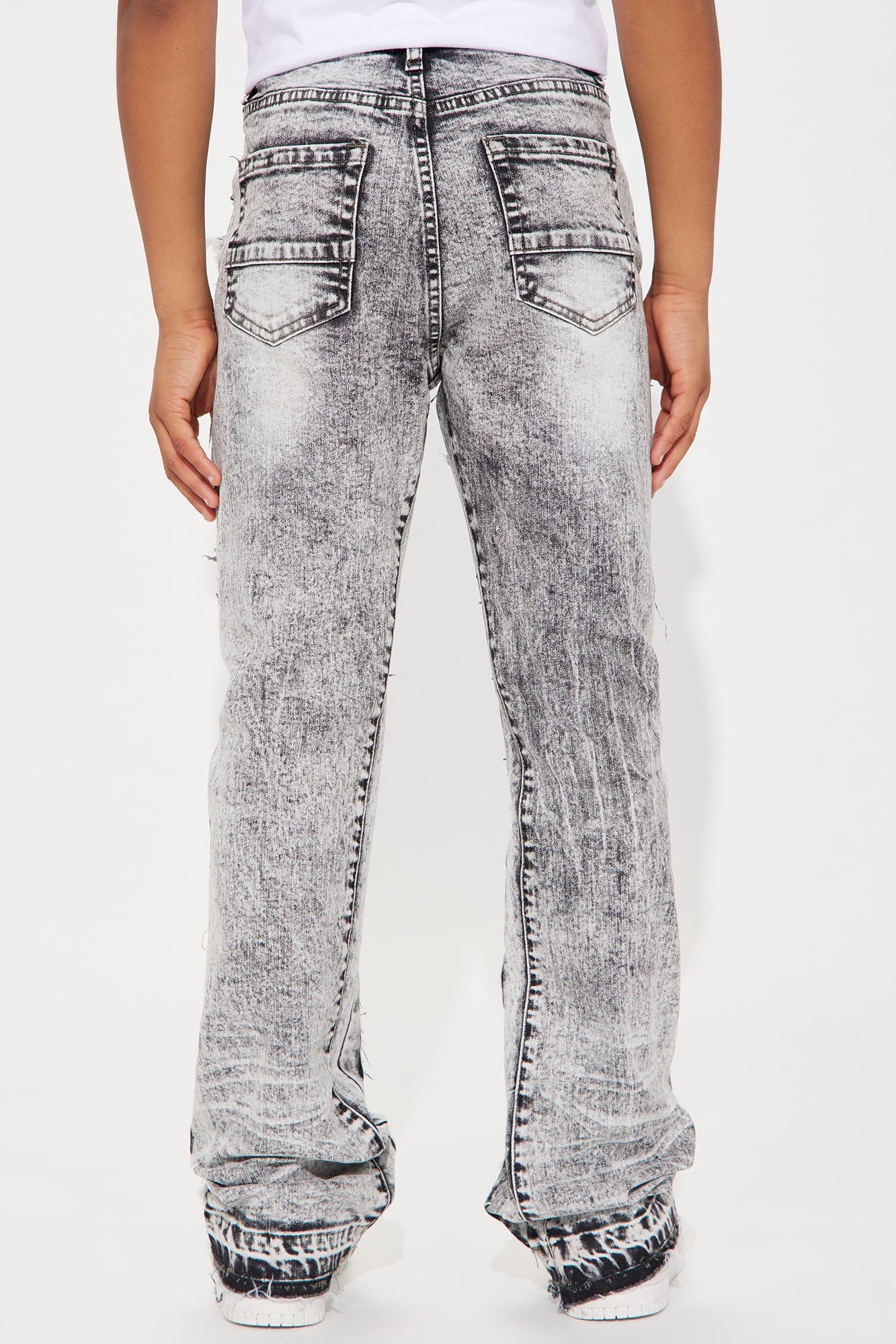 Mini Frayed In Era Flare Jean - Black Wash