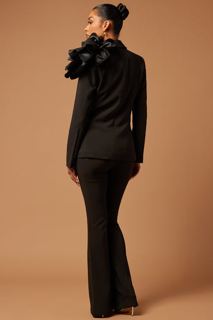 Evanna Floral Applique Suit Set - Black