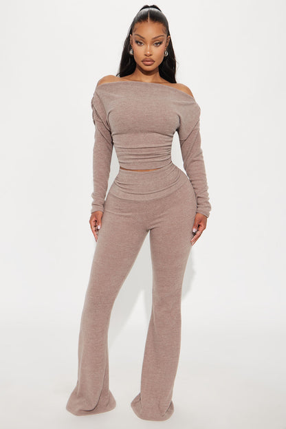 Shayla Off Shoulder Pant Set - Mocha