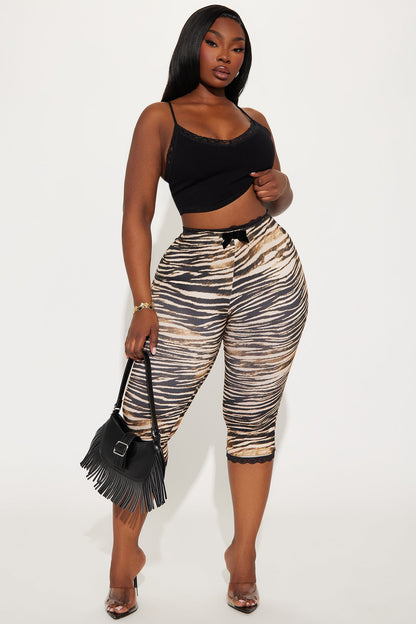 Florentina Lace Trim Capri Legging - Tan/Multi