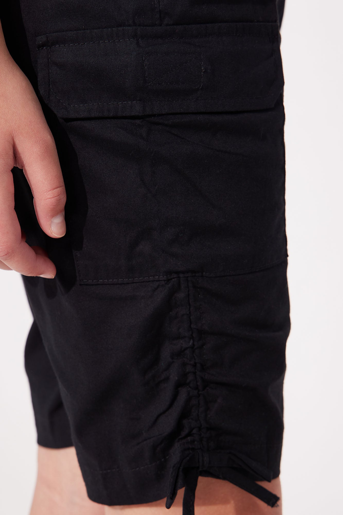 Mini Twill Cargo Bermuda Shorts - Black