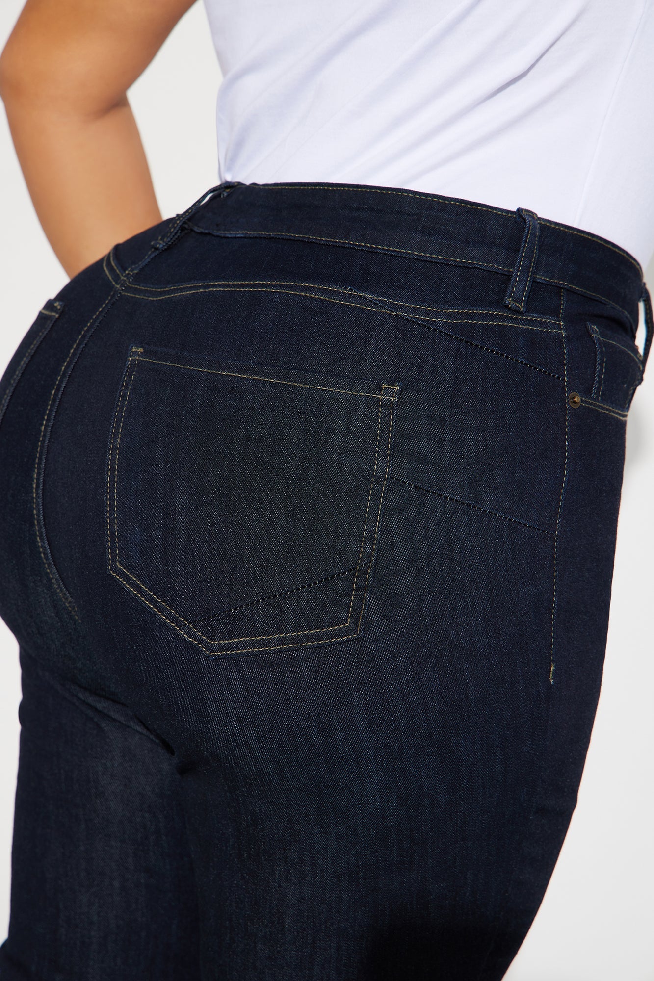 Aria Sculpting Skinny Jeans - Dark Wash