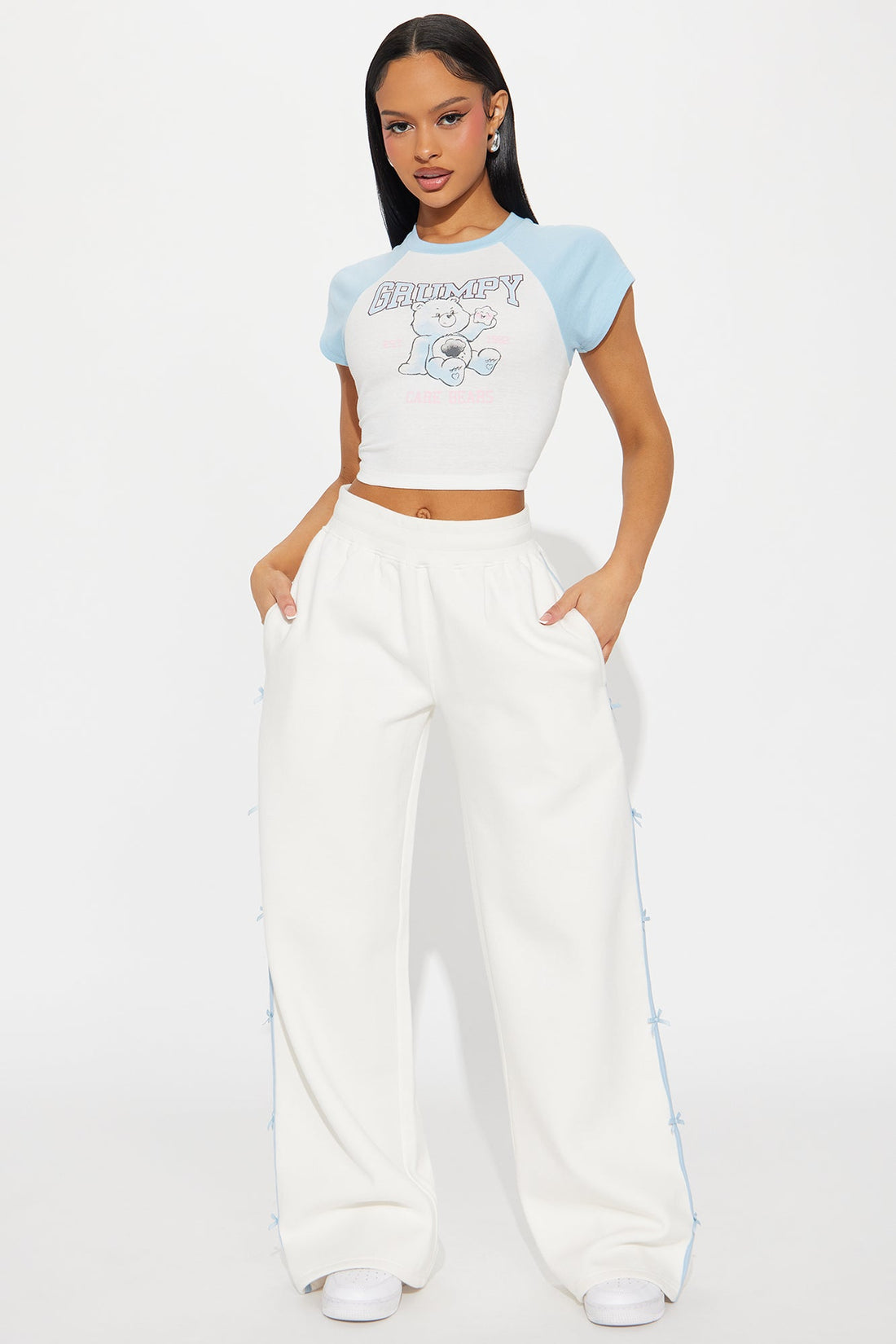Sara Wide Leg Striped Fleece Pant - White