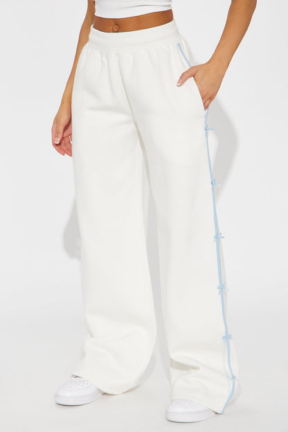 Sara Wide Leg Striped Fleece Pant - White