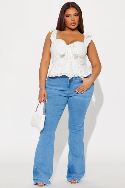 Kaylor High Stretch Flare Jeans - Medium Wash