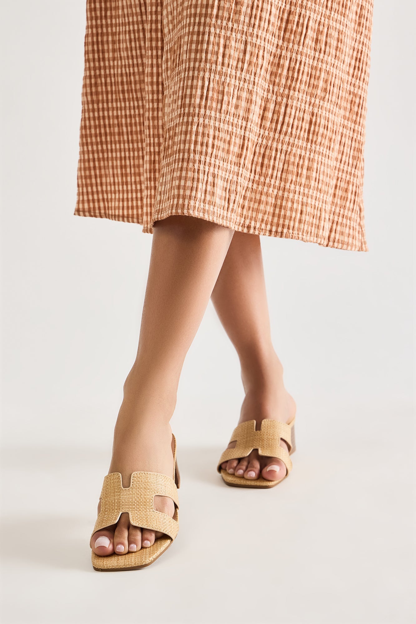 Chaney Mules - Beige