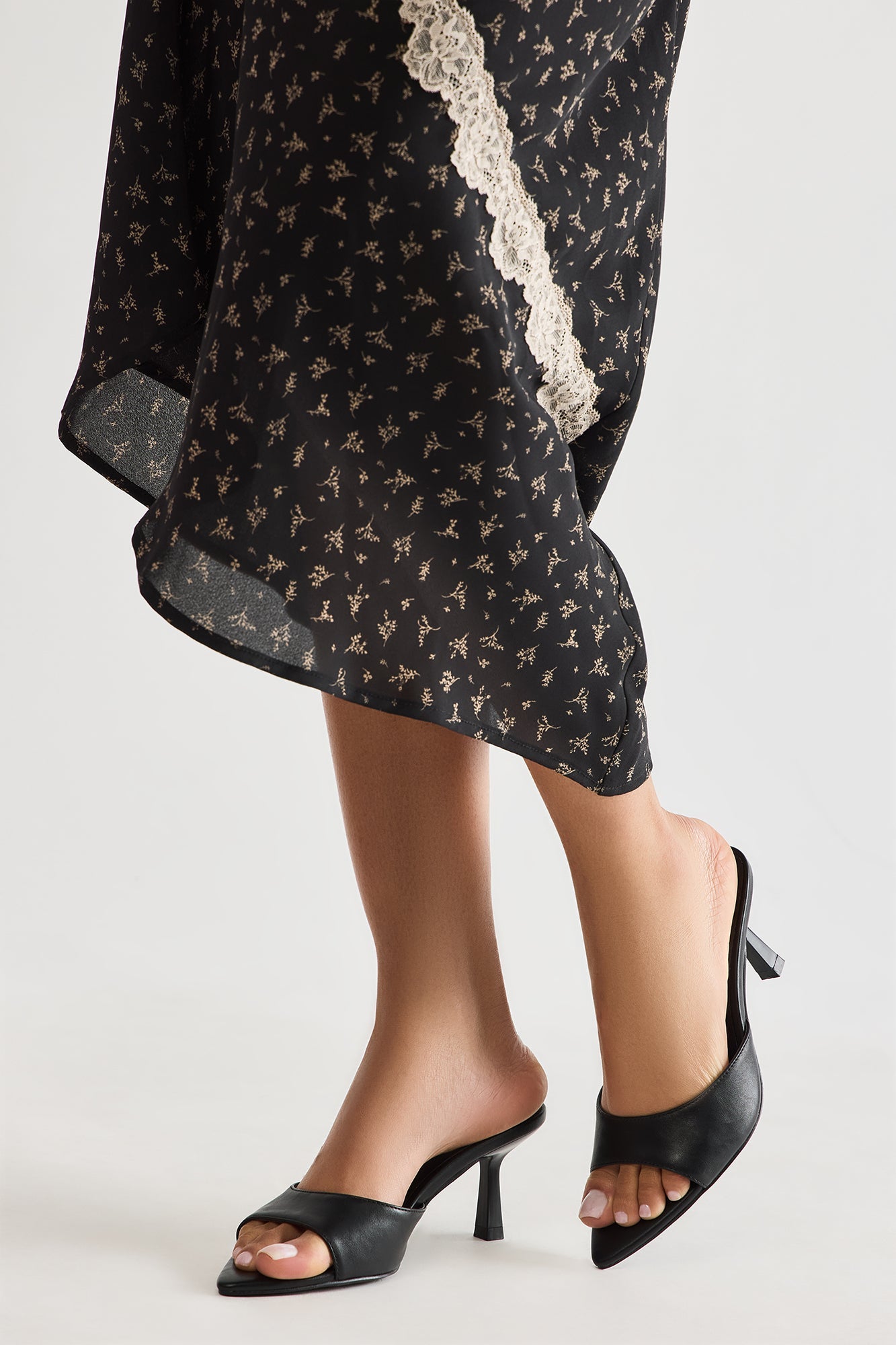 Only Have Eyes For You Heeled Mules - Black