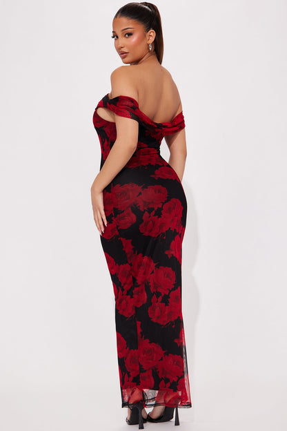 Savannah Roses Mesh Maxi Dress - Red/combo