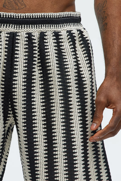 Summit Striped Relaxed Shorts - Black/combo