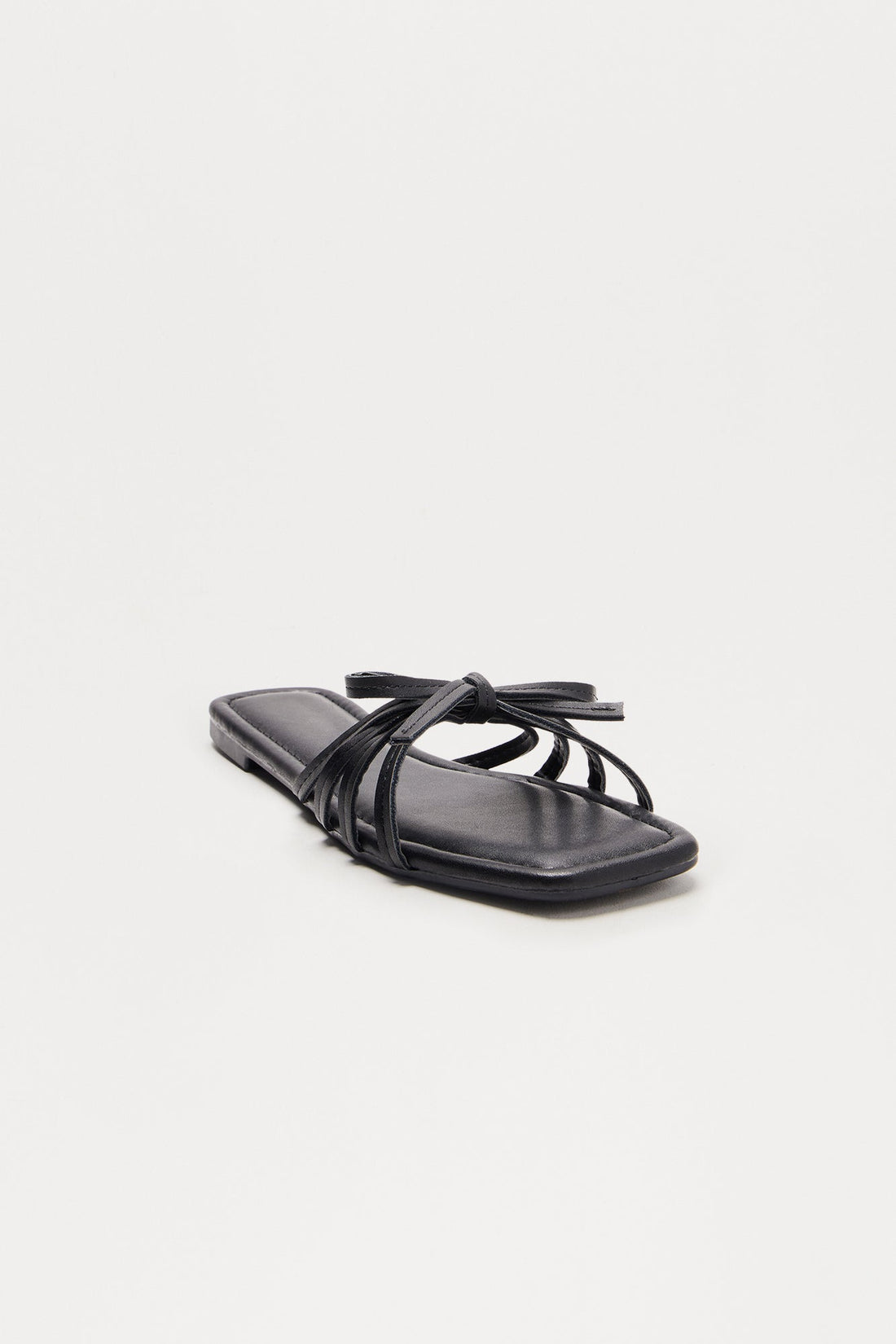 Bryce Bow Sandals - Black