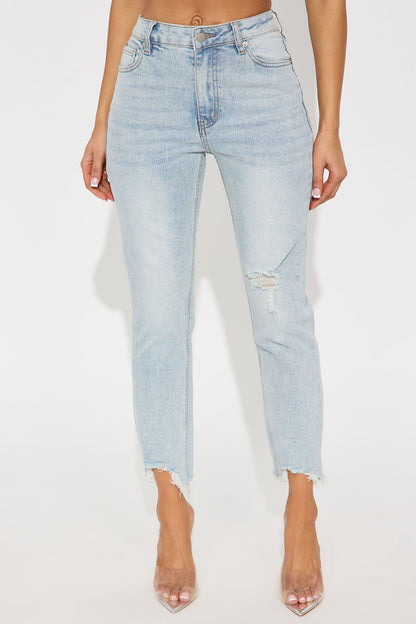 Time Out Crossover Distressed Vintage Ankle Jeans - Light Blue Wash