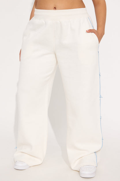 Sara Wide Leg Striped Fleece Pant - White