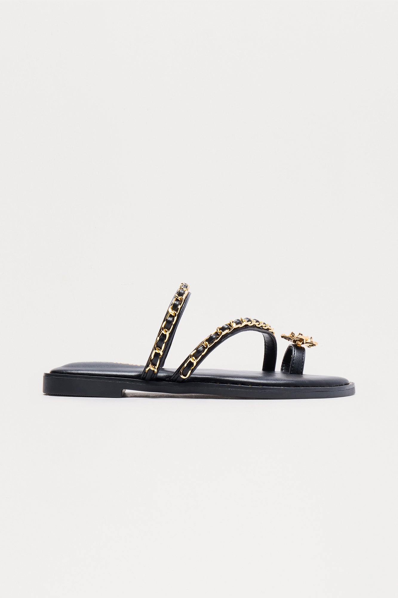 Taurus Hardware Sandals - Black