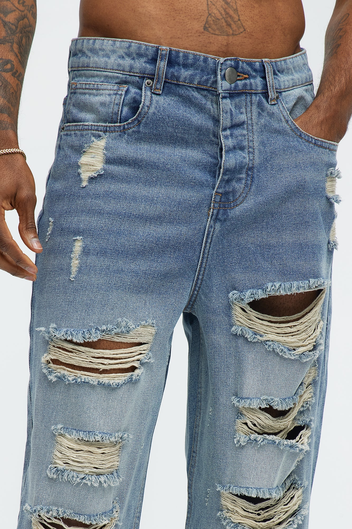 Jefferey Distressed Baggy Jeans - Medium Blue Wash