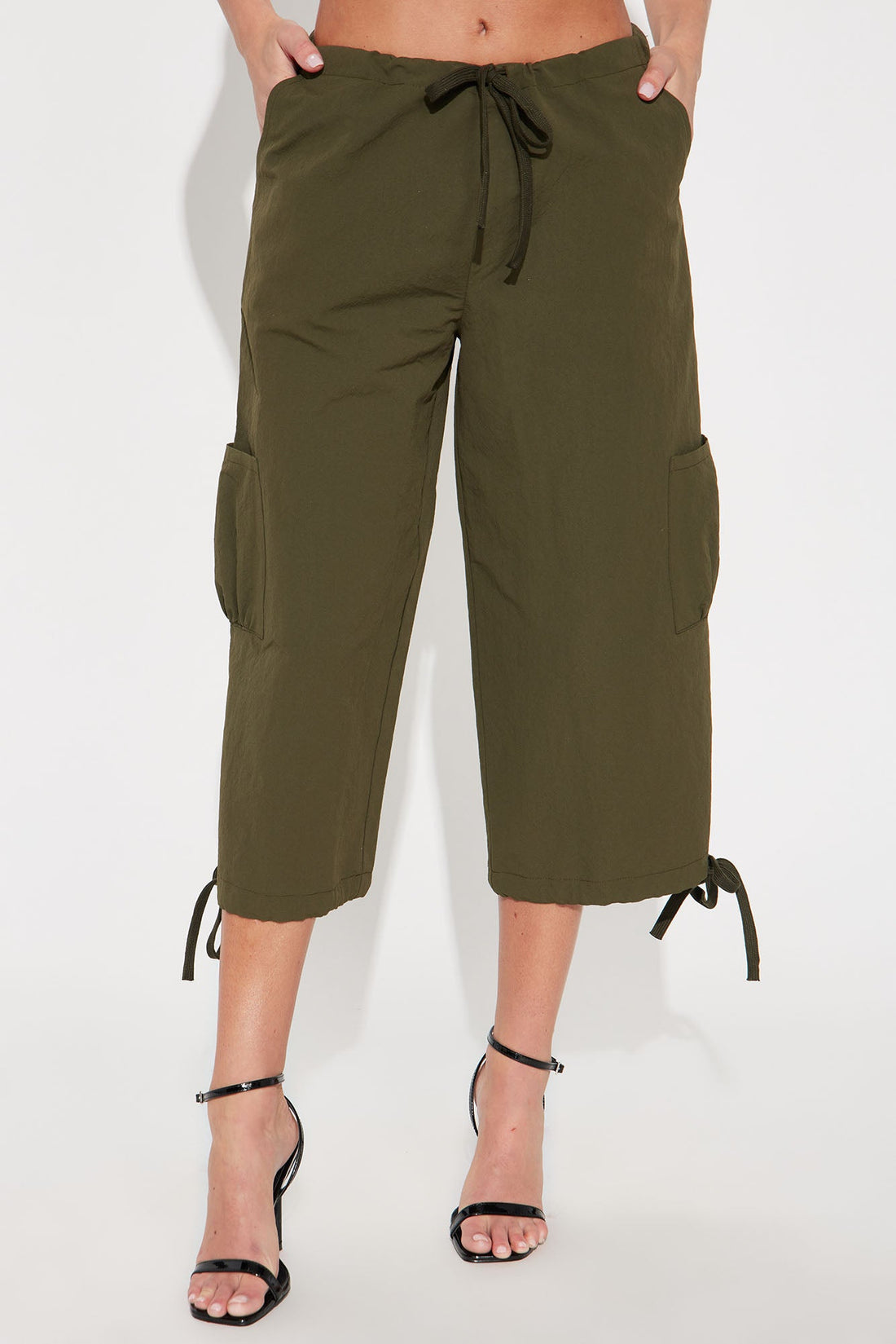 Say No More Windbreaker Bermuda Short - Olive
